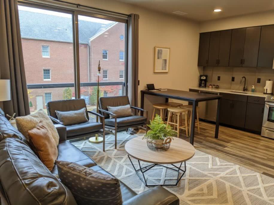 Modern Condo 210 Just Blocks From Lake Michigan Traverse City Exterior foto